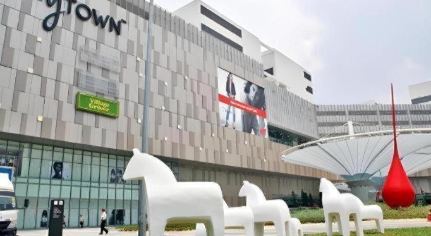 H Boutique Hotel Xplorer Cheras Kuala Lumpur Zewnętrze zdjęcie